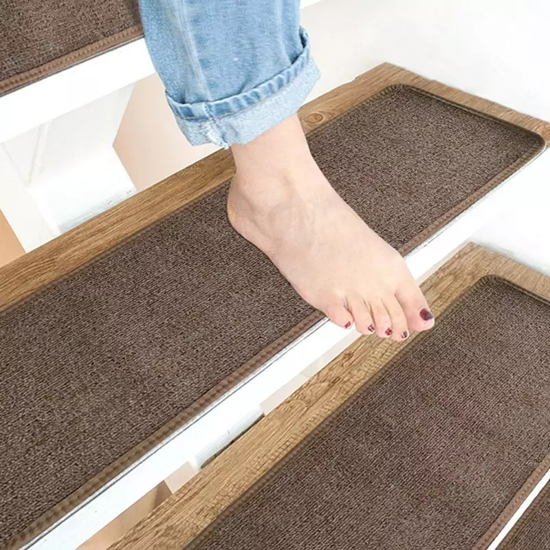 Alfombrilla de escalera impermeable, antideslizante y autoadhesiva fácil de limpiar